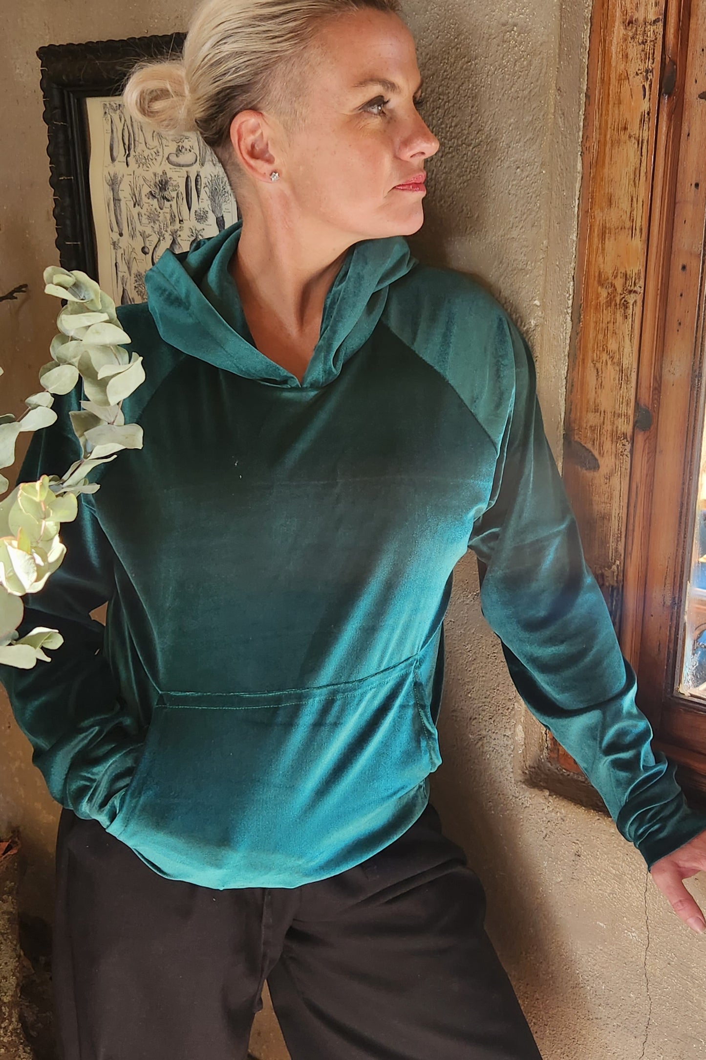 Velvet Hoodie - Emerald green