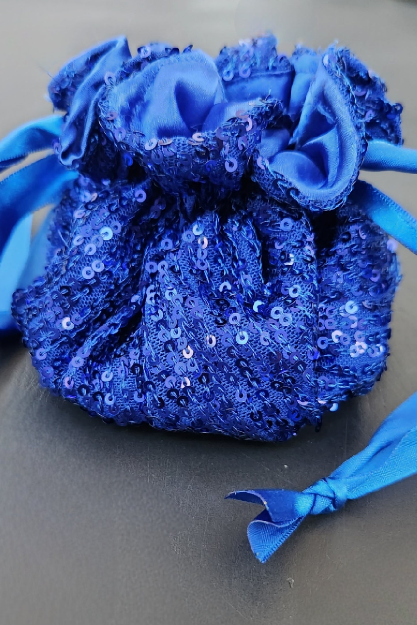 Jewellery Pouch - Gold sequin