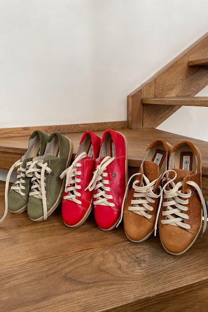 Leather Sneakers - Red