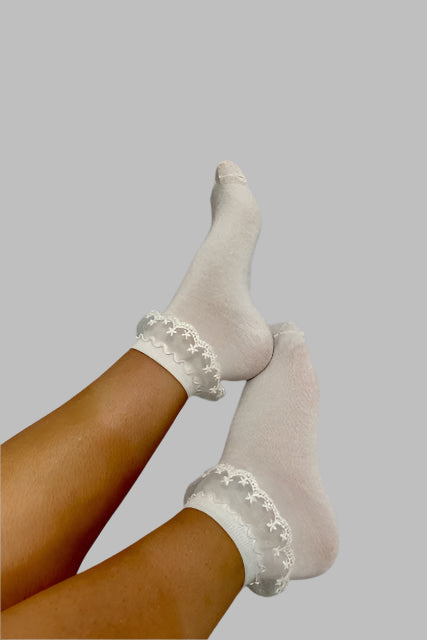 Lace Ruffle Trim Socks - White