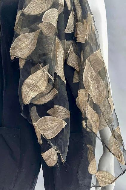 Scarf - Black and beige