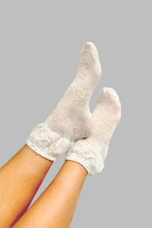 Floral Lace Ruffle Trim Socks - White