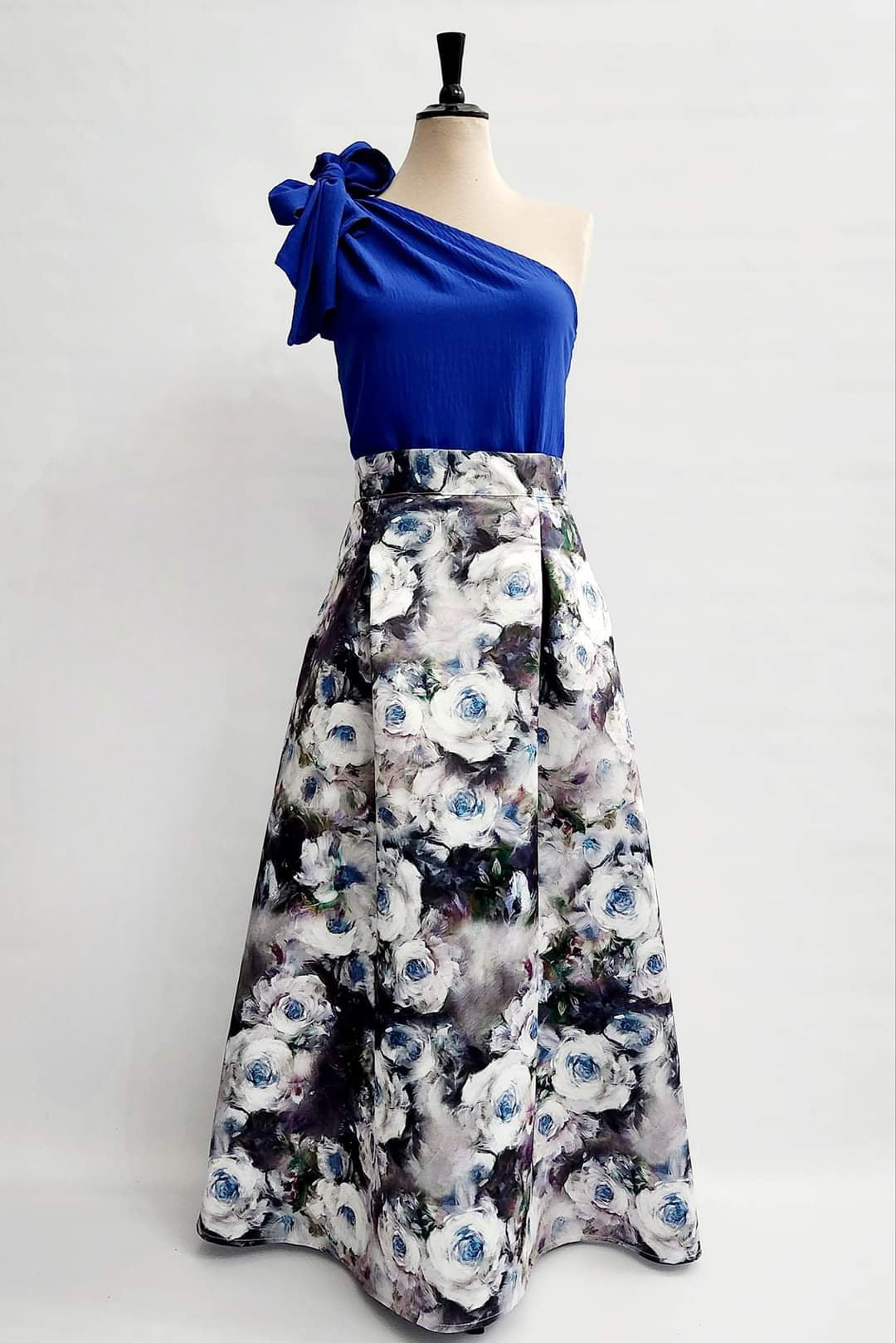 Jardin Duchess Skirt - Blue floral